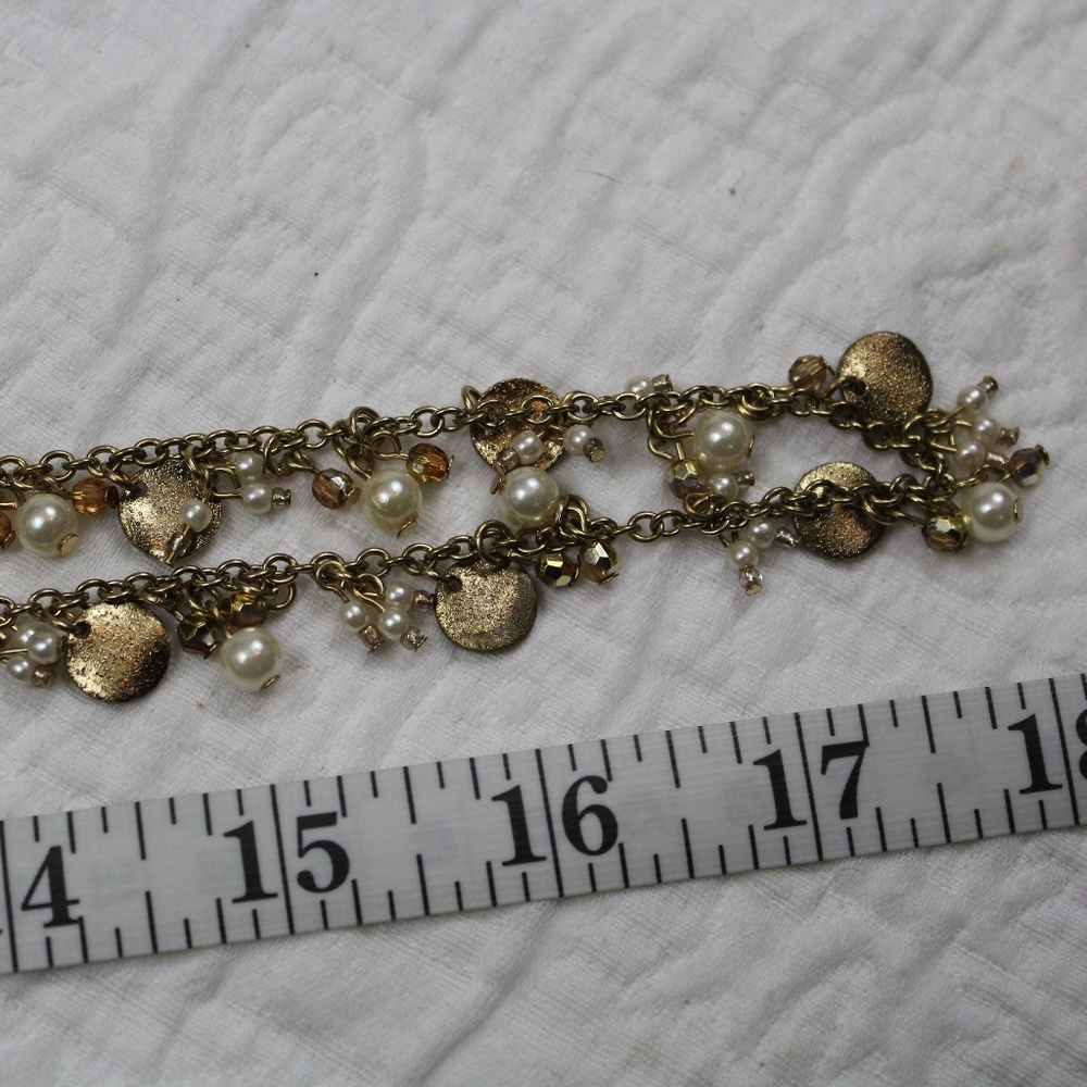 Forever 21 Gold/Pearl Long Chain Necklace - Picture 4 of 4